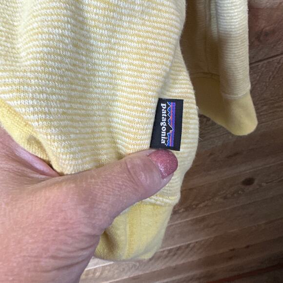 Patagonia Worn Wear Men's Trail Harbor Crewneck Sweatshirt Yellow Size large - Picture 4 of 6